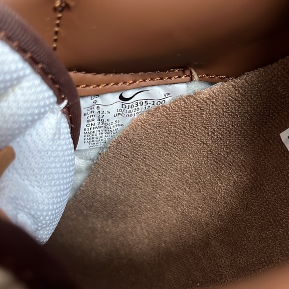 Nike Air Force 1 QS Natural, Underbrush and Acorn Sneakers - Picture 12 of 12